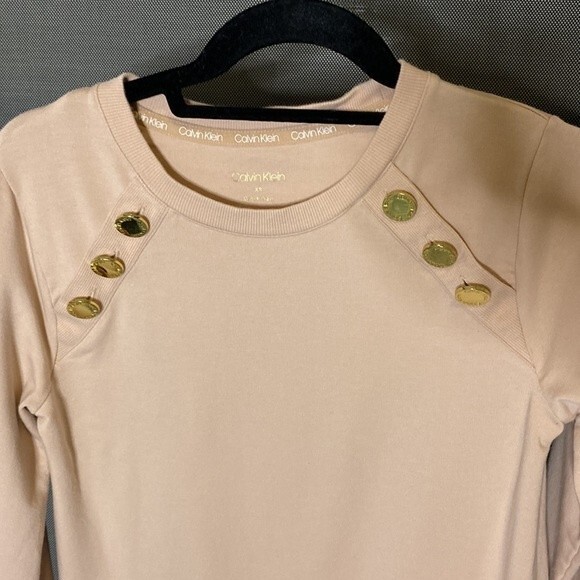 Calvin Klein Pink Sweater With Gold Buttons White Button Down Hem sz XS - Picture 4 of 7